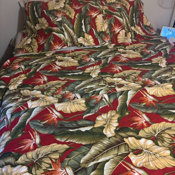 Other - Gorgeous, high-quality Comforter Set California King Size